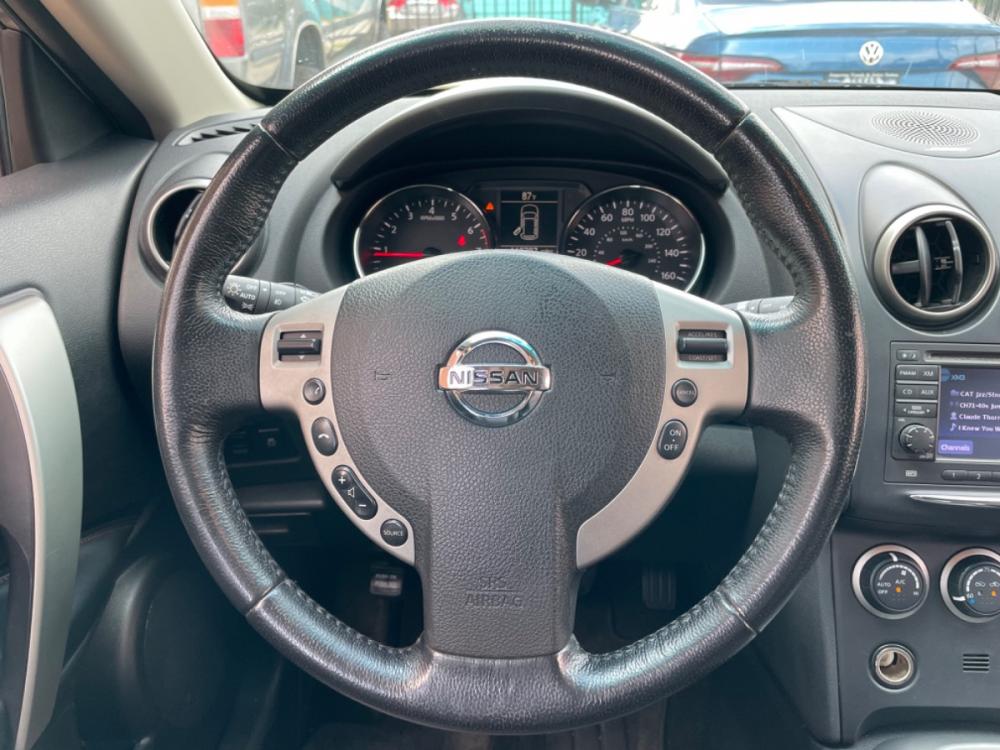 2013 Beige /Black Nissan Rogue S AWD (JN8AS5MV5DW) with an 2.5L L4 DOHC 16V engine, Continuously Variable Transmission transmission, located at 1501 West 15th St., Houston, 77008, (713) 869-2925, 29.797941, -95.411789 - Photo #10
