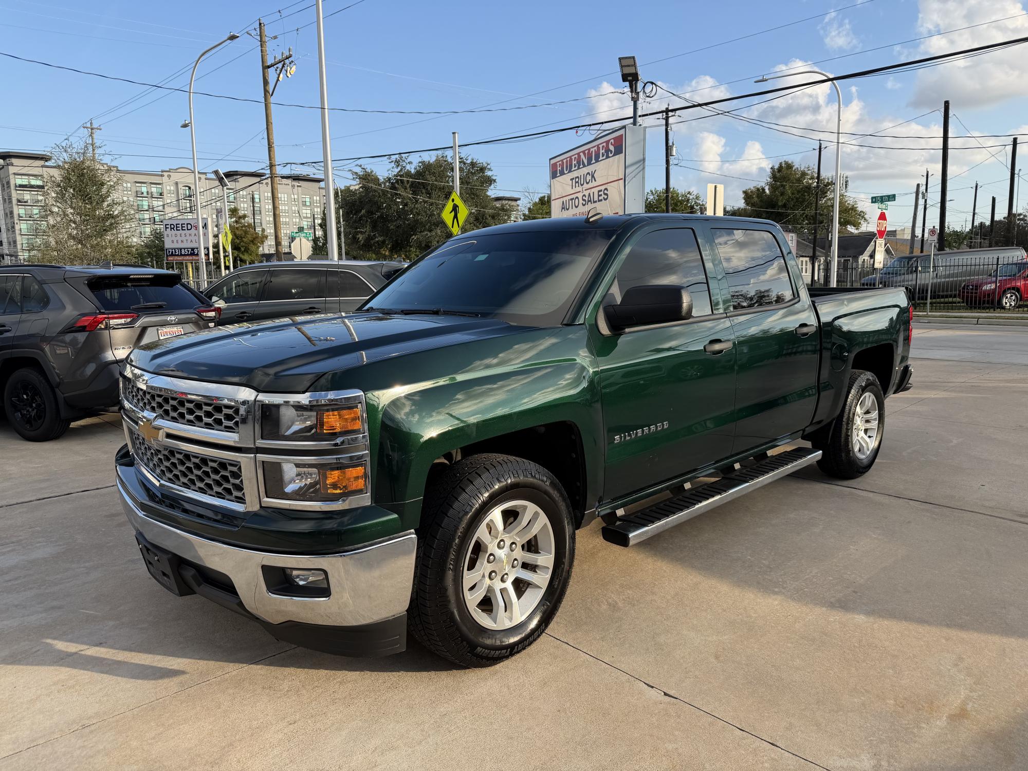 photo of 2014 Chevrolet Silverado 1500 1LT Crew Cab 2WD