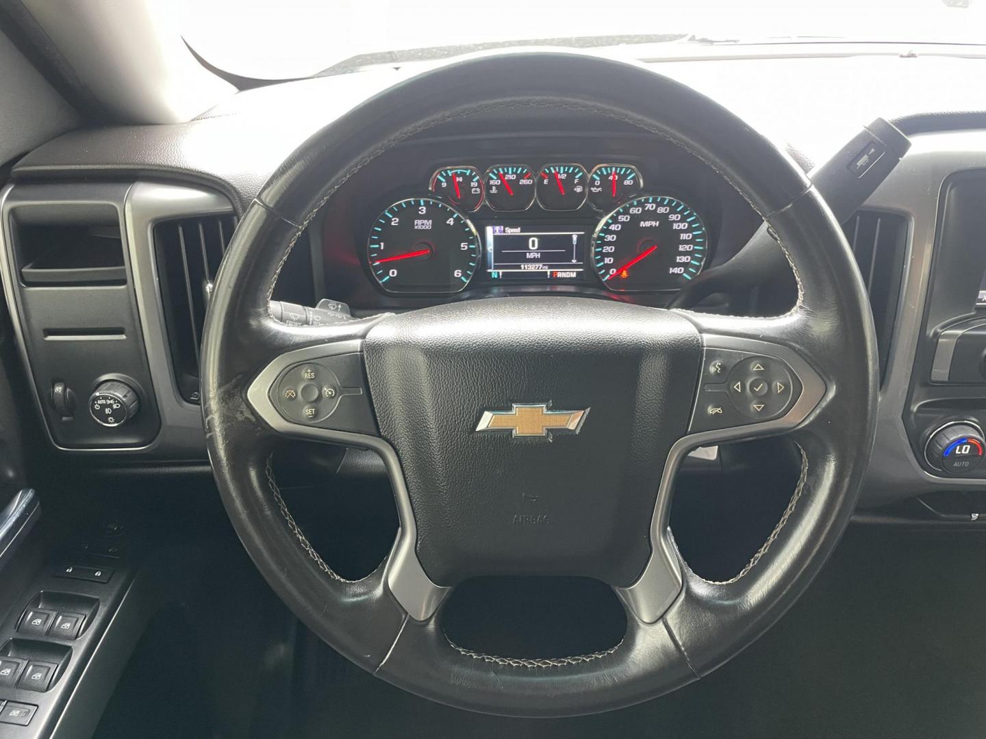 2014 Green /Black Chevrolet Silverado 1500 1LT Crew Cab 2WD (3GCPCREH2EG) with an 4.3L V6 OHV 12V engine, 6-Speed Automatic transmission, located at 1501 West 15th St., Houston, 77008, (713) 869-2925, 29.797941, -95.411789 - Photo#17