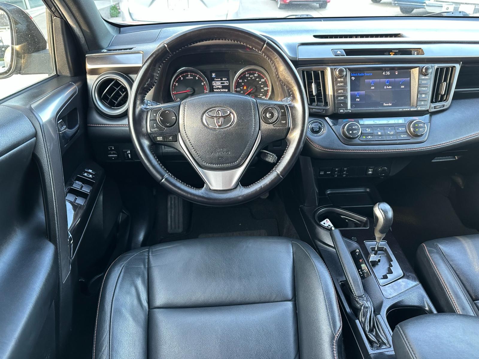 2016 /Black/Leather Toyota RAV4 SE (JTMNFREV9GD) with an 2.5L L4 DOHC 16V engine, Automatic transmission, located at 1501 West 15th St., Houston, 77008, (713) 869-2925, 29.797941, -95.411789 - Photo #7