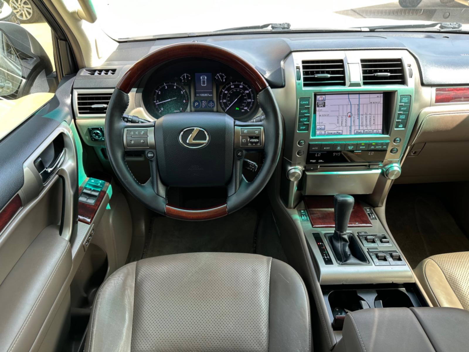 2011 White /Brown Lexus GX 460 Premium (JTJJM7FX3B5) with an 4.6L V8 DOHC 32V engine, 6-Speed Automatic transmission, located at 1501 West 15th St., Houston, 77008, (713) 869-2925, 29.797941, -95.411789 - Photo #10
