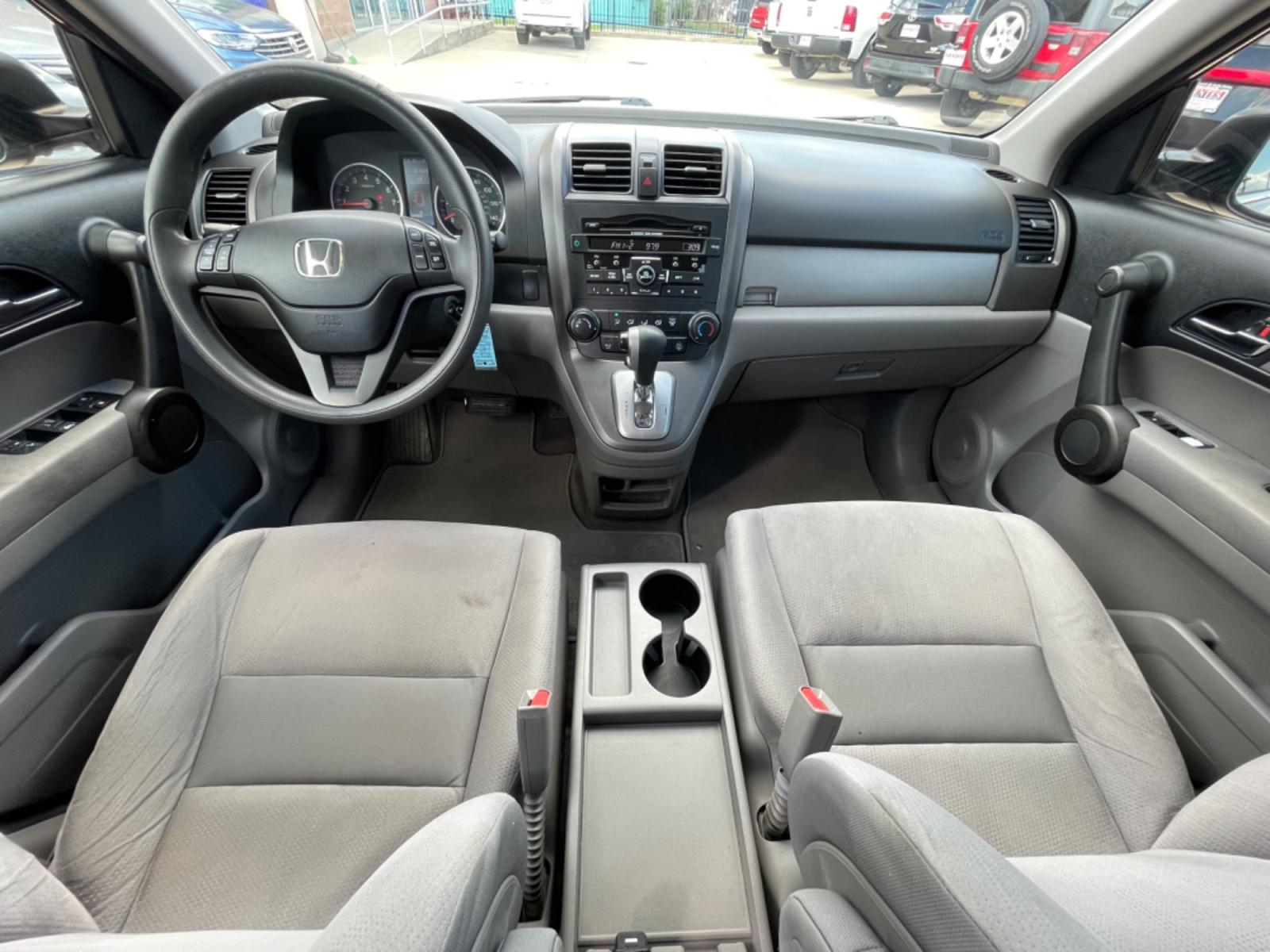 2011 Red /Silver Honda CR-V SE 2WD 5-Speed AT (5J6RE3H43BL) with an 2.4L L4 DOHC 16V engine, 5-Speed Automatic transmission, located at 1501 West 15th St., Houston, 77008, (713) 869-2925, 29.797941, -95.411789 - Photo #9