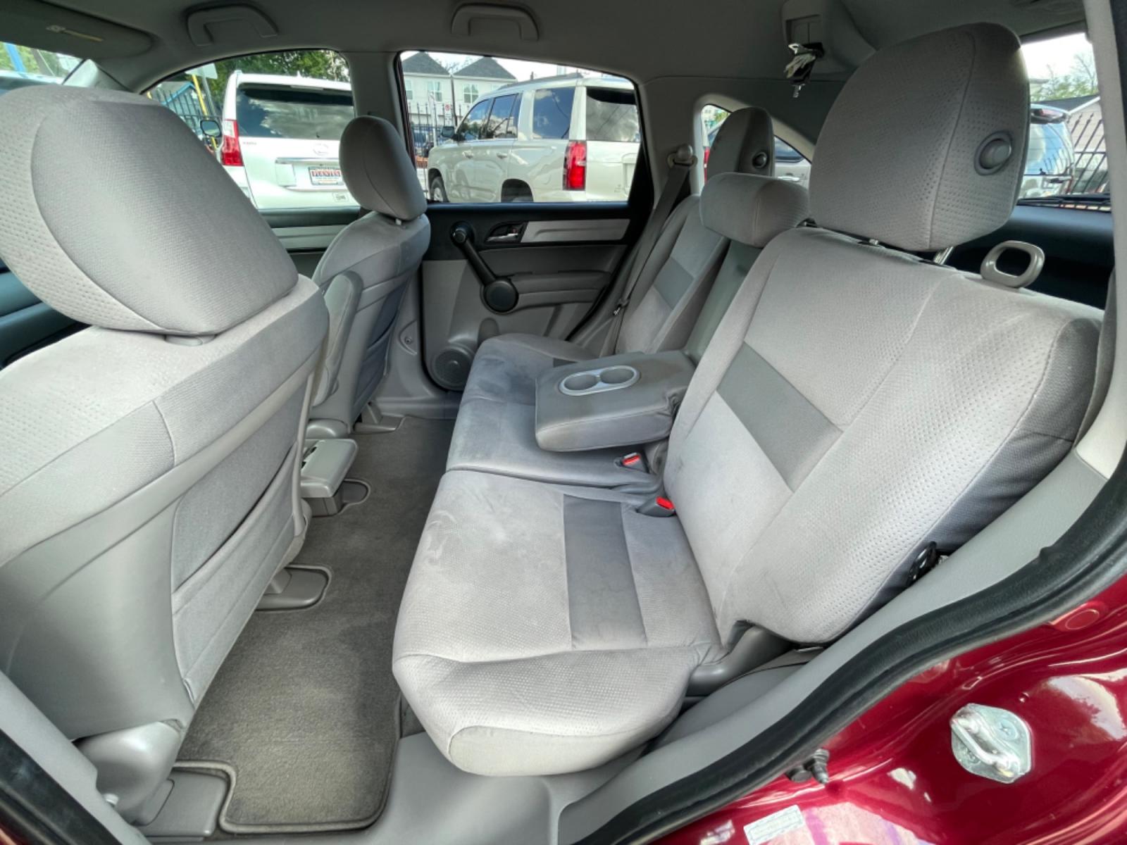 2011 Red /Silver Honda CR-V SE 2WD 5-Speed AT (5J6RE3H43BL) with an 2.4L L4 DOHC 16V engine, 5-Speed Automatic transmission, located at 1501 West 15th St., Houston, 77008, (713) 869-2925, 29.797941, -95.411789 - Photo #5