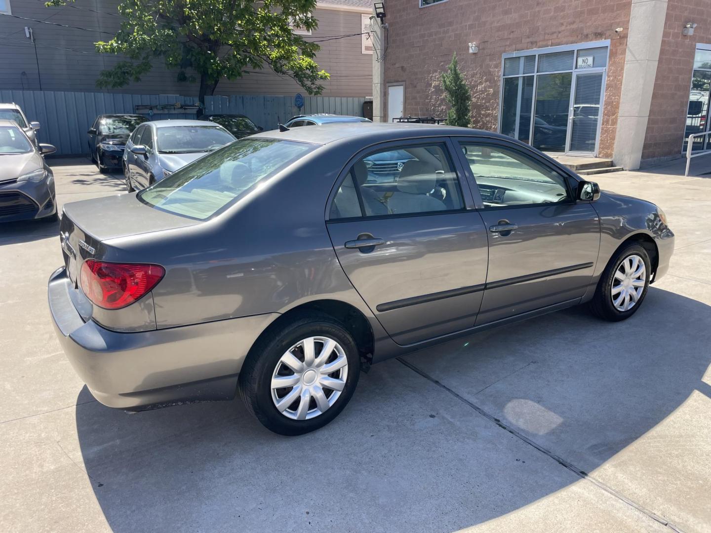 2008 Gray /Silver Toyota Corolla CE (1NXBR32E58Z) with an 1.8L L4 DOHC 16V engine, Automatic transmission, located at 1501 West 15th St., Houston, 77008, (713) 869-2925, 29.797941, -95.411789 - Photo#2