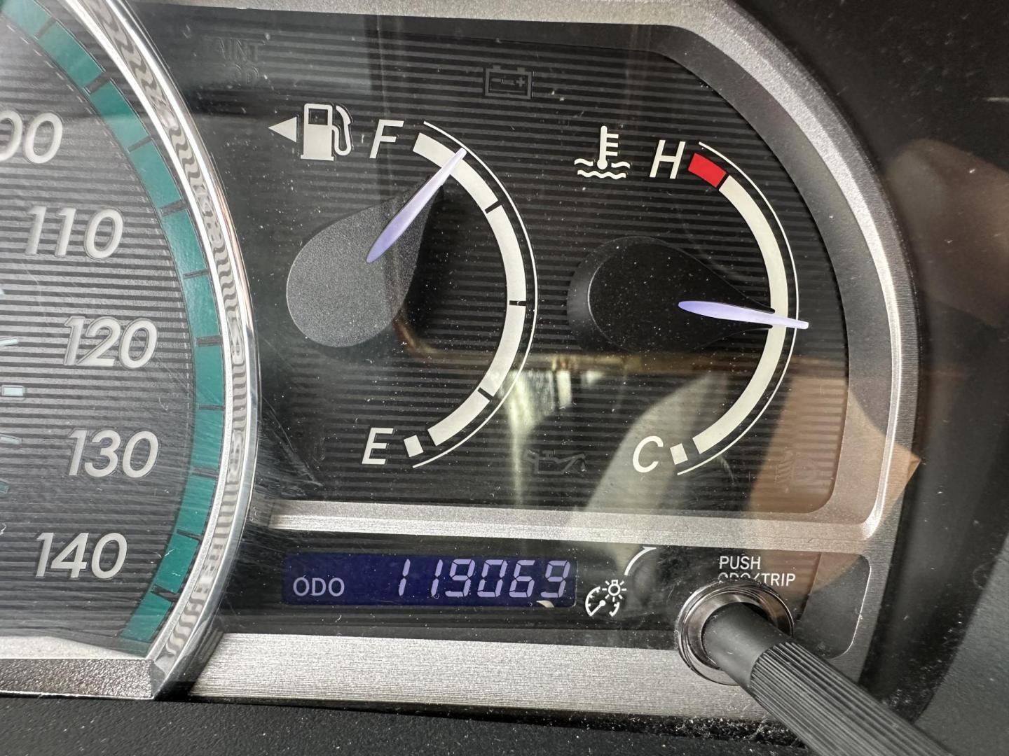 2011 Brown /Tan Toyota Venza Base (4T3ZA3BBXBU) with an 2.7L engine, Automatic transmission, located at 1501 West 15th St., Houston, 77008, (713) 869-2925, 29.797941, -95.411789 - Photo#9