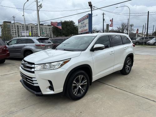 2017 Toyota Highlander LE FWD I4