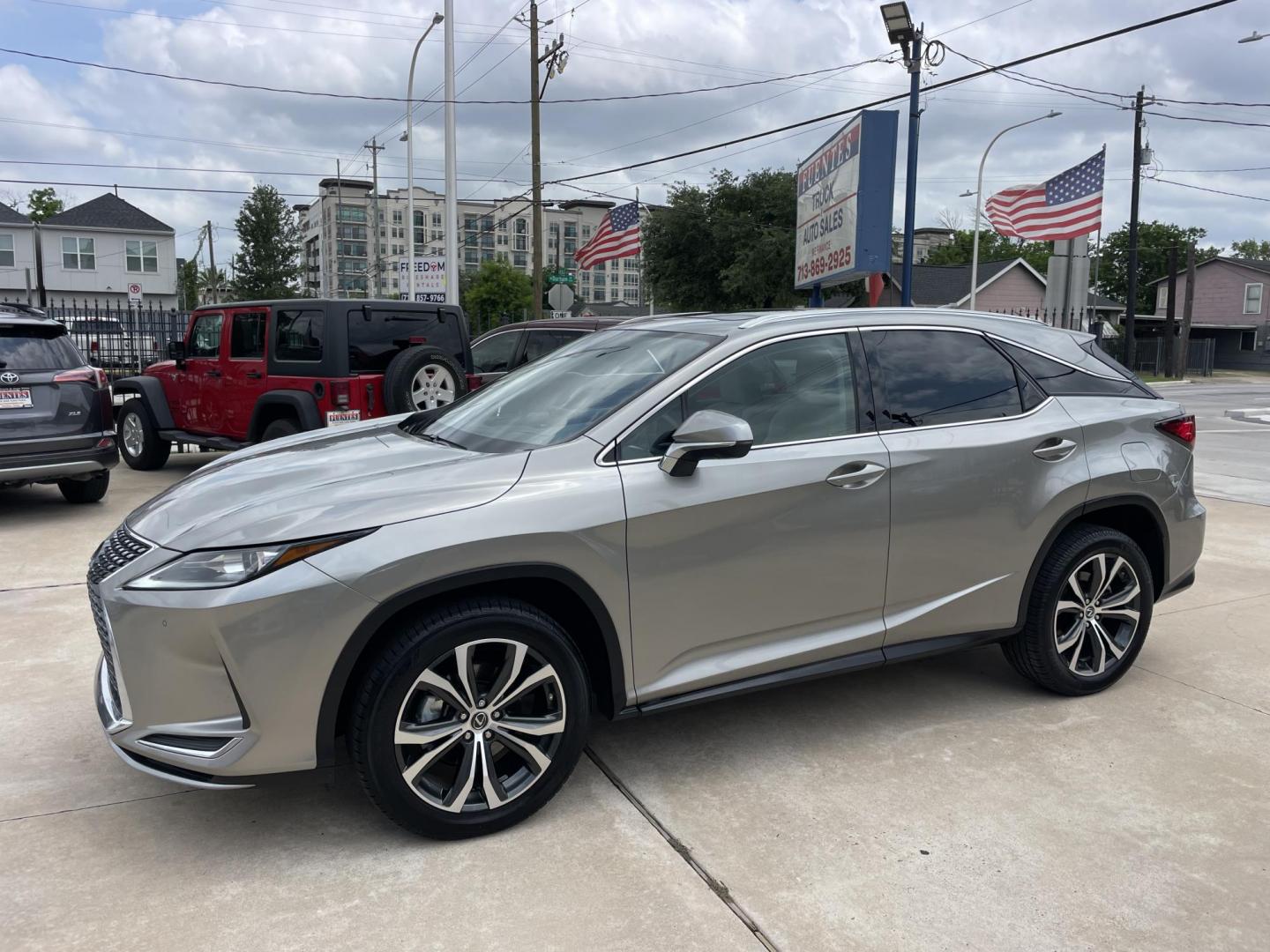 2020 Beige /White Lexus RX 350 FWD (2T2HZMAA2LC) with an 3.5L V6 DOHC 24V engine, 6A transmission, located at 1501 West 15th St., Houston, 77008, (713) 869-2925, 29.797941, -95.411789 - Photo#0
