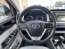 2017 Silver /Silver Toyota Highlander LE FWD I4 (5TDZARFH1HS) with an 2.7L L4 DOHC 16V engine, 6A transmission, located at 1501 West 15th St., Houston, 77008, (713) 869-2925, 29.797941, -95.411789 - Photo#11
