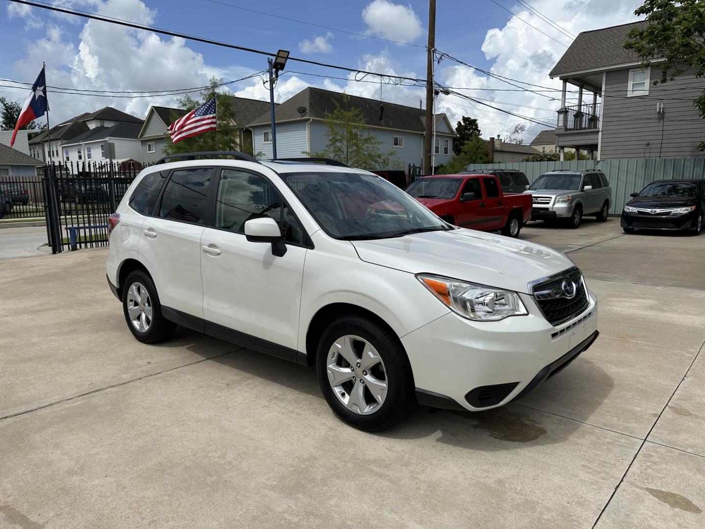 2015 White /Grey Subaru Forester 2.5i Premium (JF2SJADC8FH) with an 2.5L H4 SOHC 16V engine, 6-Speed Automatic transmission, located at 1501 West 15th St., Houston, 77008, (713) 869-2925, 29.797941, -95.411789 - Photo#1