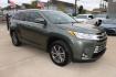 2017 Green /Silver Toyota Highlander SE FWD V6 (5TDKZRFH2HS) with an 3.5L V6 DOHC 24V engine, 6A transmission, located at 1501 West 15th St., Houston, 77008, (713) 869-2925, 29.797941, -95.411789 - Photo#1