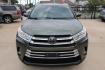 2017 Green /Silver Toyota Highlander SE FWD V6 (5TDKZRFH2HS) with an 3.5L V6 DOHC 24V engine, 6A transmission, located at 1501 West 15th St., Houston, 77008, (713) 869-2925, 29.797941, -95.411789 - Photo#4