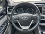 2017 Green /Silver Toyota Highlander SE FWD V6 (5TDKZRFH2HS) with an 3.5L V6 DOHC 24V engine, 6A transmission, located at 1501 West 15th St., Houston, 77008, (713) 869-2925, 29.797941, -95.411789 - Photo#21