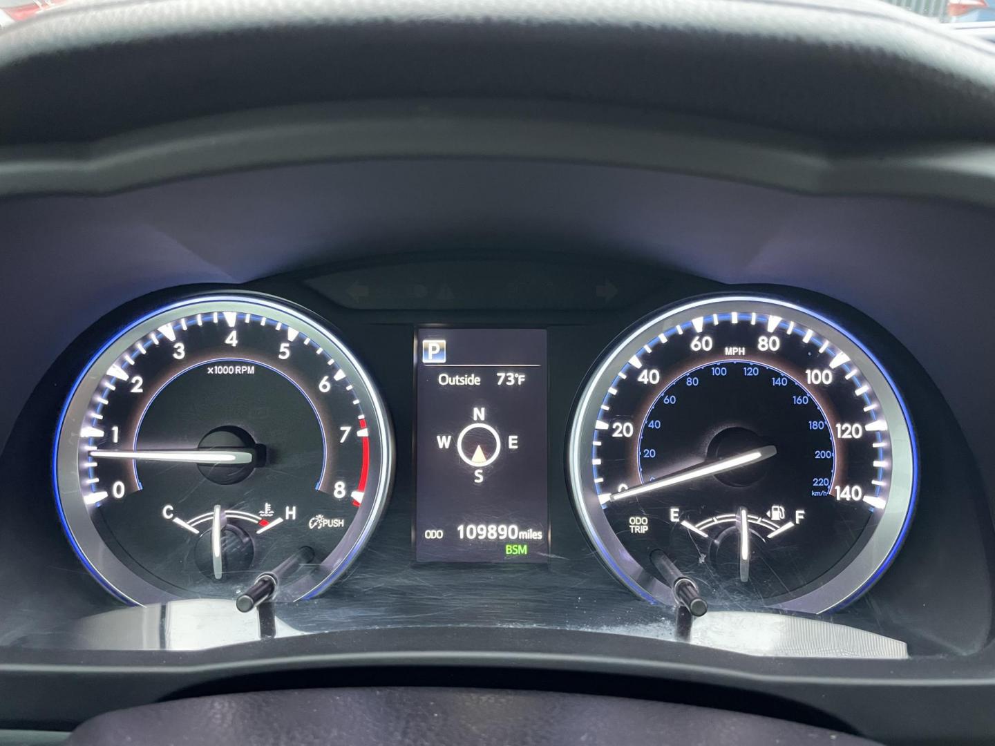 2017 Green /Silver Toyota Highlander SE FWD V6 (5TDKZRFH2HS) with an 3.5L V6 DOHC 24V engine, 6A transmission, located at 1501 West 15th St., Houston, 77008, (713) 869-2925, 29.797941, -95.411789 - Photo#24
