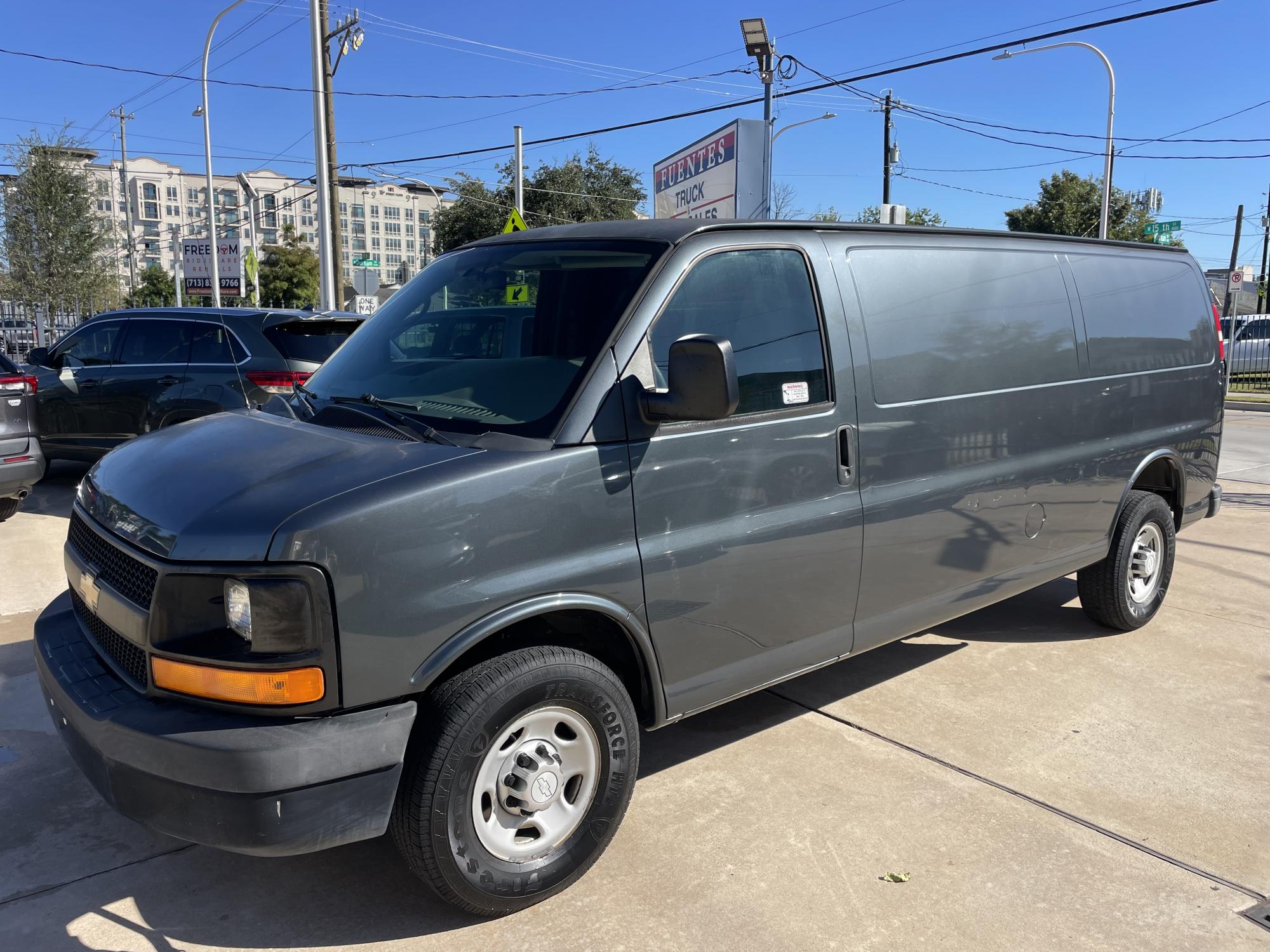 photo of 2014 Chevrolet Express 3500 Cargo Extended