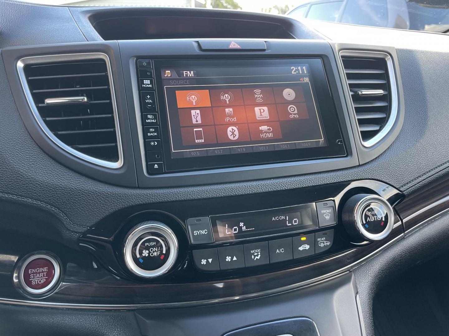 2015 Brown /Black Honda CR-V EX-L 4WD (2HKRM4H72FH) with an 2.4L L4 DOHC 16V engine, Continuously Variable Transmission transmission, located at 1501 West 15th St., Houston, 77008, (713) 869-2925, 29.797941, -95.411789 - Photo#24