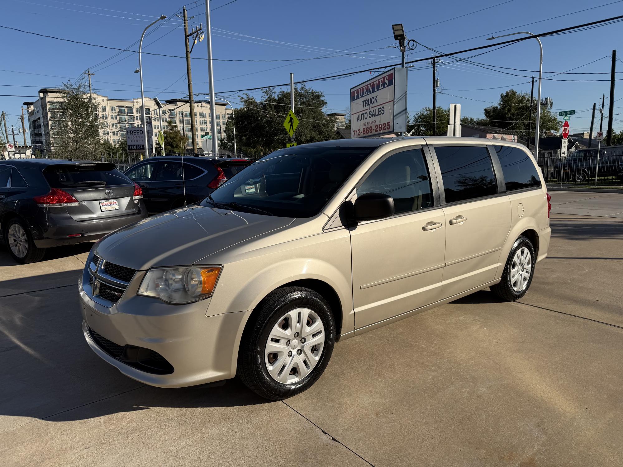 photo of 2014 Dodge Grand Caravan SE