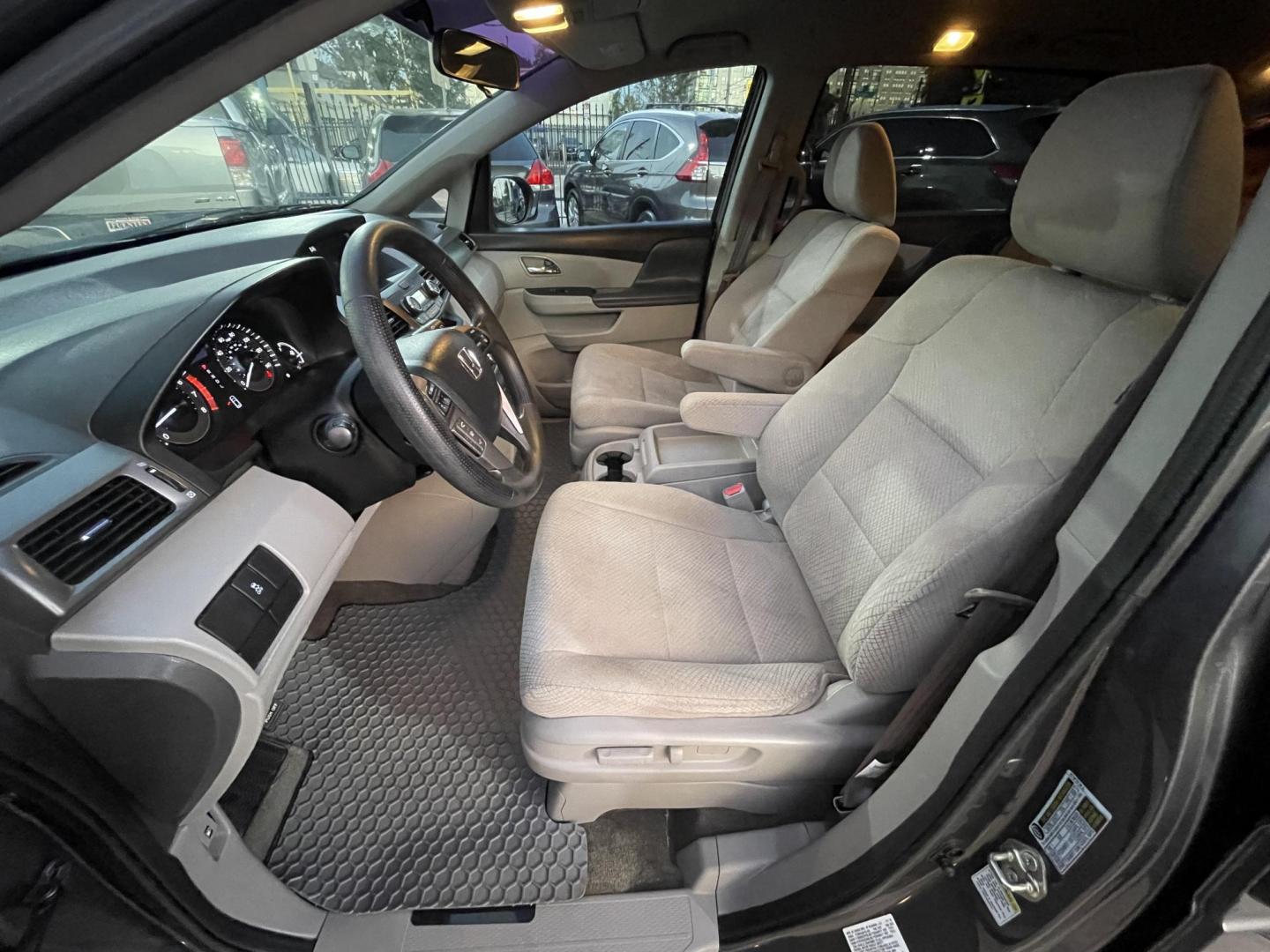 2016 Gray /Silver Honda Odyssey LX (5FNRL5H23GB) with an 3.5L V6 SOHC 24V engine, 6A transmission, located at 1501 West 15th St., Houston, 77008, (713) 869-2925, 29.797941, -95.411789 - Photo#6