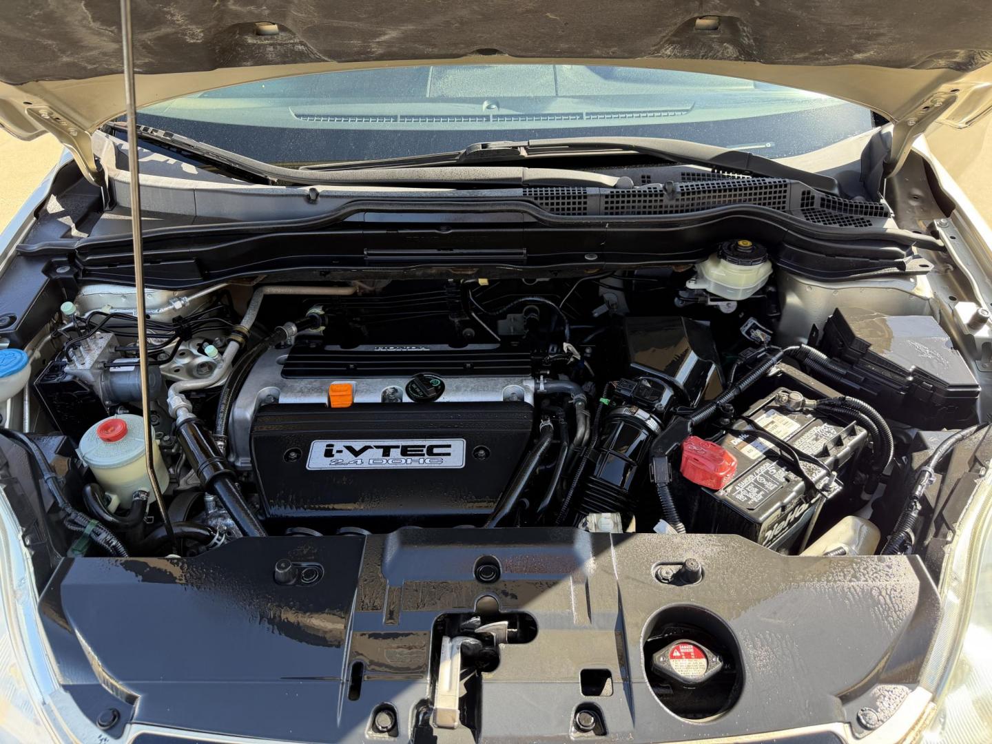 2008 Beige /Beige Honda CR-V LX 2WD AT (5J6RE38348L) with an 2.4L L4 DOHC 16V engine, 5-Speed Automatic Overdrive transmission, located at 1501 West 15th St., Houston, 77008, (713) 869-2925, 29.797941, -95.411789 - Photo#11