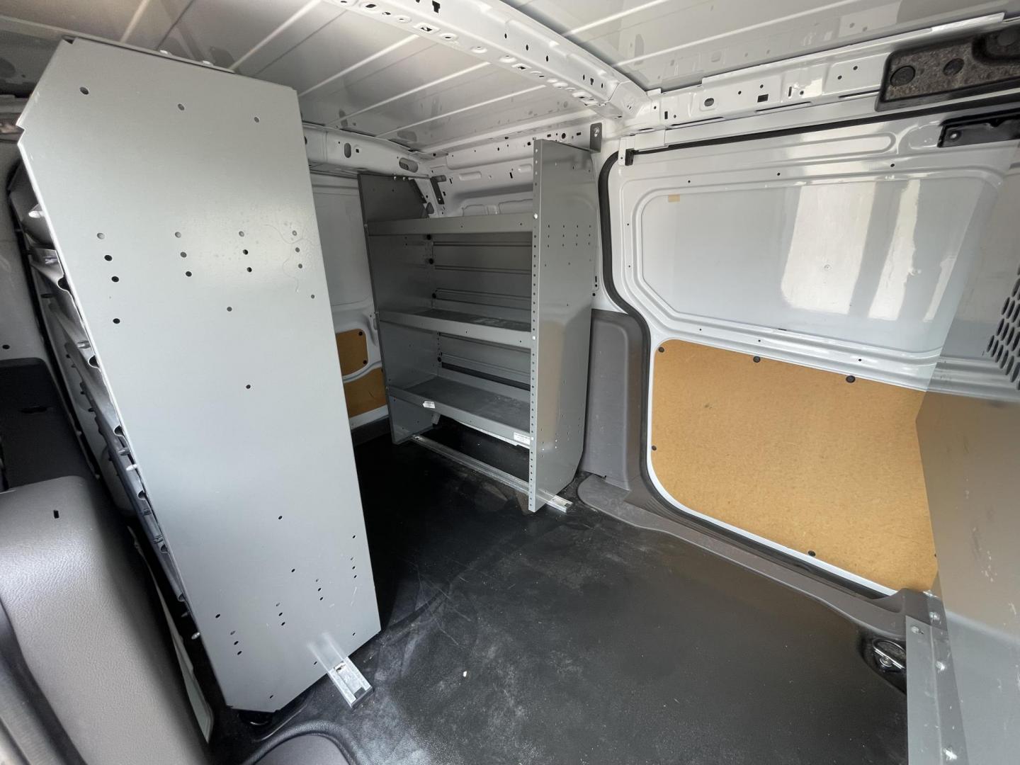 2021 White /Gray Ford Transit Connect Cargo Van XL LWB w/Rear 180 Degree Door (NM0LS7E20M1) with an 2.0L L4 DOHC 16V engine, 6A transmission, located at 1501 West 15th St., Houston, 77008, (713) 869-2925, 29.797941, -95.411789 - Photo#12