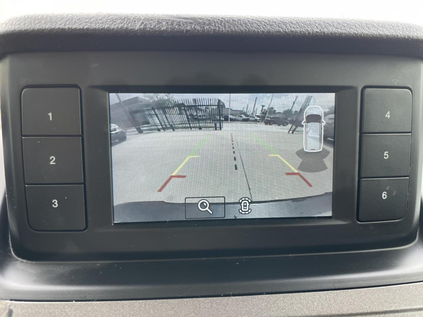 2021 White /Gray Ford Transit Connect Cargo Van XL LWB w/Rear 180 Degree Door (NM0LS7E20M1) with an 2.0L L4 DOHC 16V engine, 6A transmission, located at 1501 West 15th St., Houston, 77008, (713) 869-2925, 29.797941, -95.411789 - Photo#19