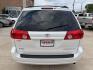 2008 White /Beige Toyota Sienna XLE FWD (5TDZK22C38S) with an 3.5L V6 EFI DOHC 24V engine, 5-Speed Automatic Overdrive transmission, located at 1501 West 15th St., Houston, 77008, (713) 869-2925, 29.797941, -95.411789 - Photo#4