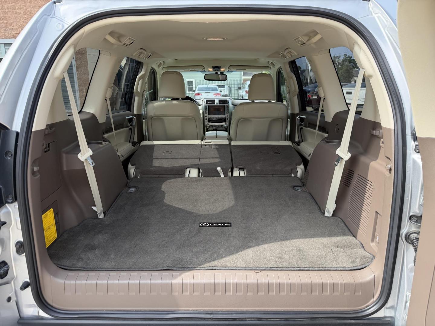 2015 Silver /Beige Lexus GX 460 Base (JTJBM7FX2F5) with an 4.6L V8 DOHC 32V engine, 6-Speed Automatic transmission, located at 1501 West 15th St., Houston, 77008, (713) 869-2925, 29.797941, -95.411789 - Photo#6