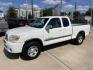 2005 White /Gray Toyota Tundra SR5 Access Cab 2WD (5TBRU34155S) with an 4.0L V6 DOHC 24V engine, Automatic transmission, located at 1501 West 15th St., Houston, 77008, (713) 869-2925, 29.797941, -95.411789 - Photo#0