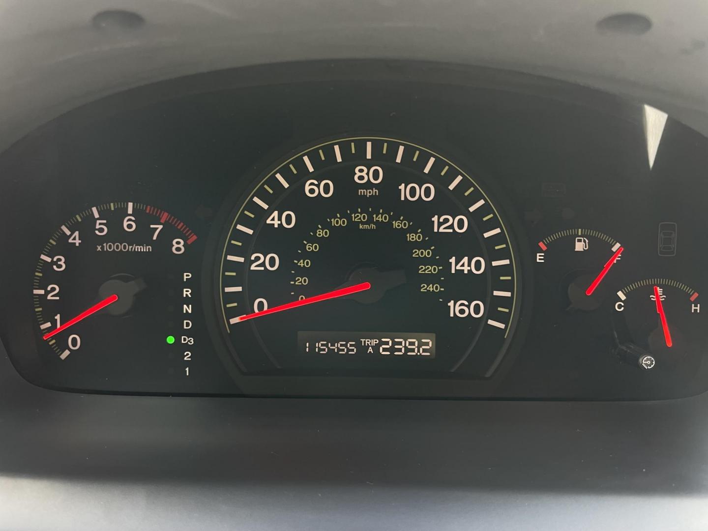 2004 Green /Beige Honda Accord LX sedan AT (3HGCM56384G) with an 2.4L L4 DOHC 16V engine, 5-Speed Automatic Overdrive transmission, located at 1501 West 15th St., Houston, 77008, (713) 869-2925, 29.797941, -95.411789 - Photo#17