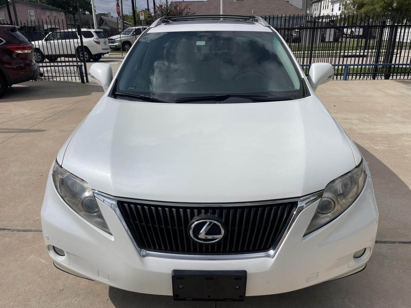 2012 White /Silver Lexus RX 350 FWD (JTJZK1BA5C2) with an 3.5L V6 DOHC 24V engine, 5-Speed Automatic transmission, located at 1501 West 15th St., Houston, 77008, (713) 869-2925, 29.797941, -95.411789- Photo#13
