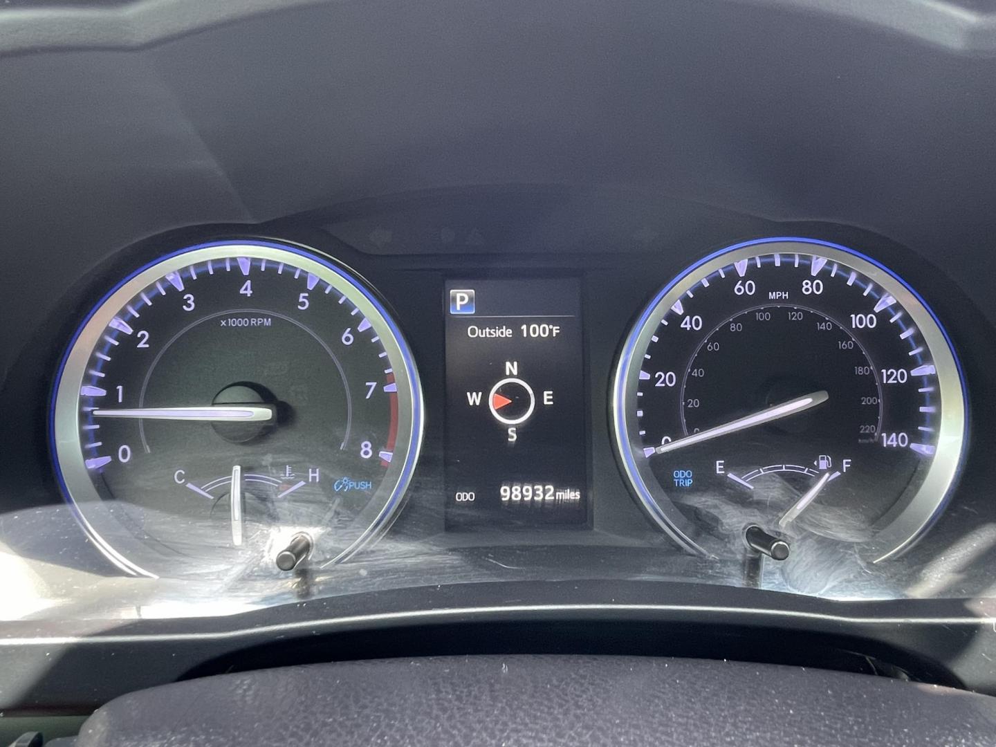 2019 Silver /Black Toyota Highlander XLE FWD V6 (5TDKZRFH0KS) with an 3.5L V6 DOHC 24V engine, 6A transmission, located at 1501 West 15th St., Houston, 77008, (713) 869-2925, 29.797941, -95.411789 - Photo#24
