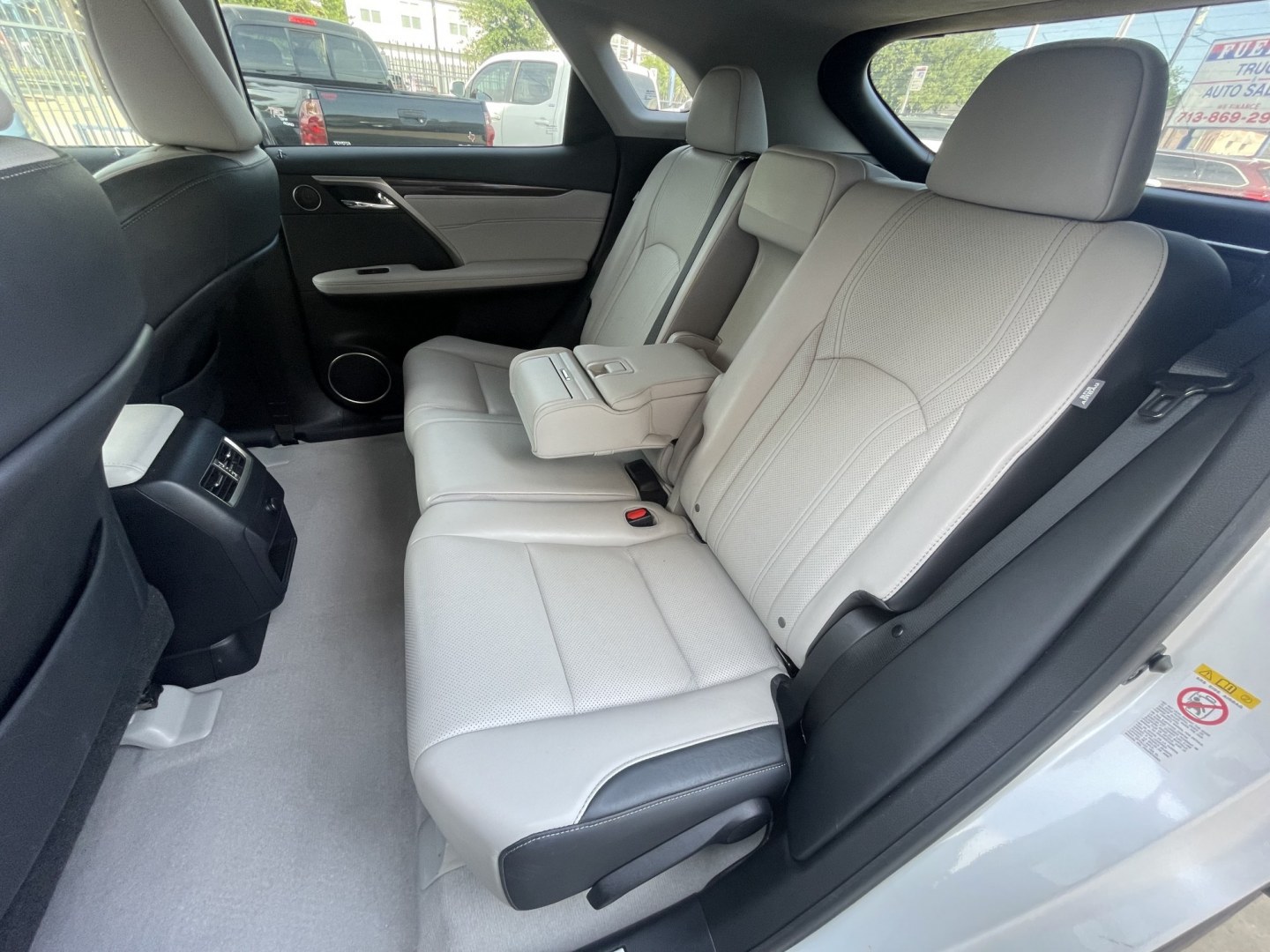 2017 White /Silver Lexus RX 350 RX 350 with an 6 Cyl engine, Automation transmission, located at 1501 West 15th St., Houston, 77008, (713) 869-2925, 29.797941, -95.411789- Photo#7