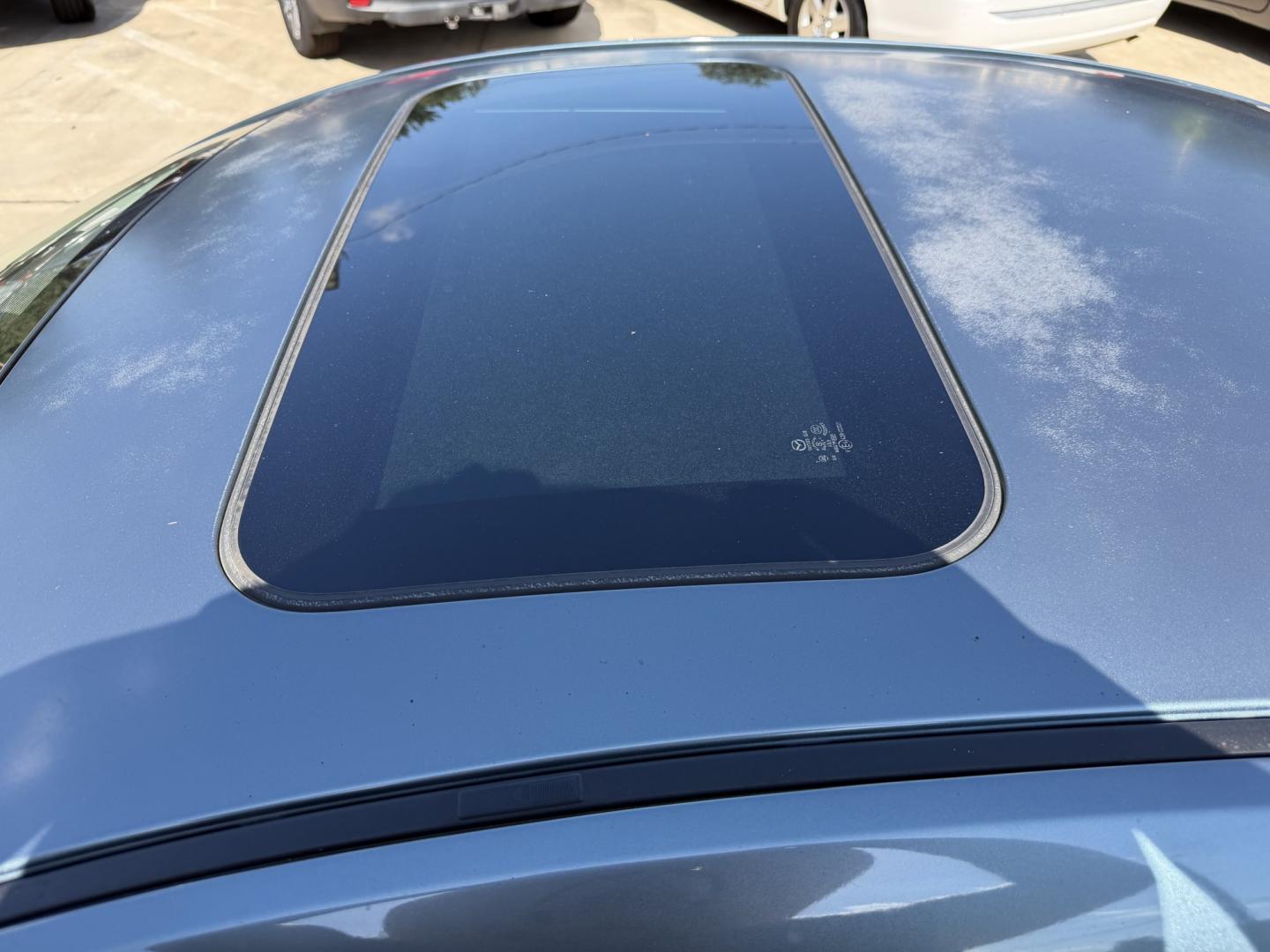 2010 Blue /Black Mazda MAZDA3 (JM1BL1SF6A1) with an 2.0 engine, Manual transmission, located at 1501 West 15th St., Houston, 77008, (713) 869-2925, 29.797941, -95.411789- Photo#9