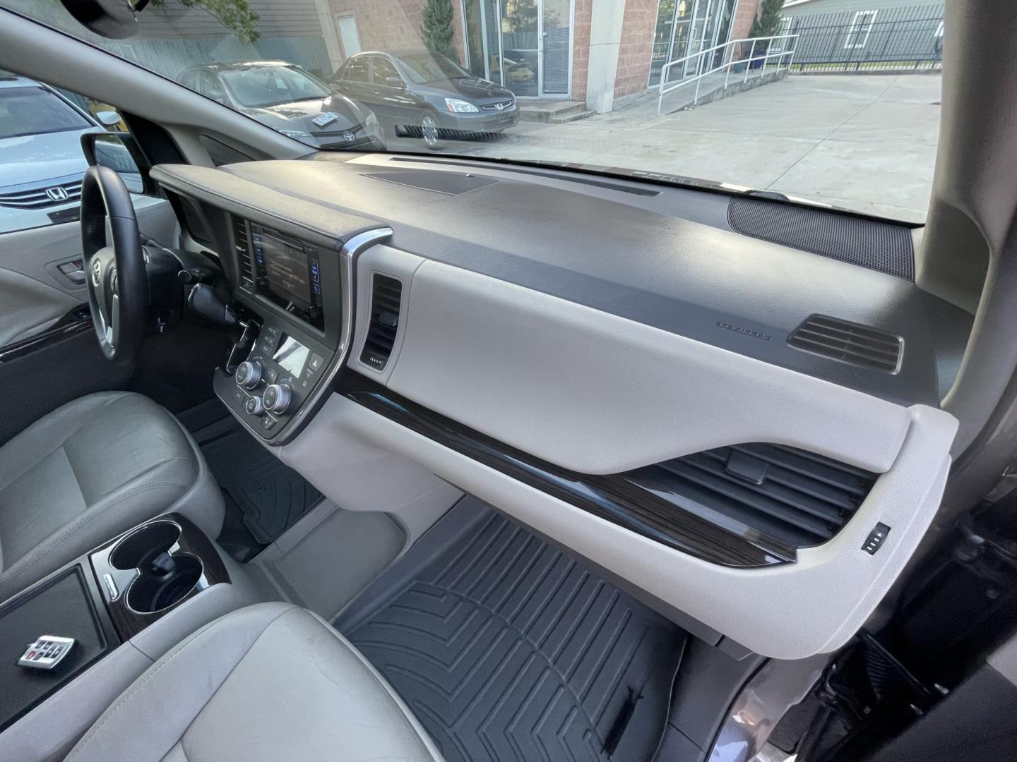 2017 Gray /Silver Toyota Sienna Limited Premium 7-Passenger (5TDYZ3DC8HS) with an 3.5L V6 EFI DOHC 24V engine, 8A transmission, located at 1501 West 15th St., Houston, 77008, (713) 869-2925, 29.797941, -95.411789- Photo#13