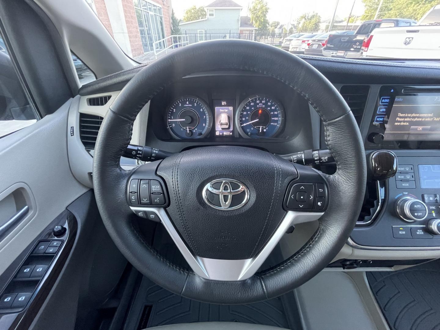 2017 Gray /Silver Toyota Sienna Limited Premium 7-Passenger (5TDYZ3DC8HS) with an 3.5L V6 EFI DOHC 24V engine, 8A transmission, located at 1501 West 15th St., Houston, 77008, (713) 869-2925, 29.797941, -95.411789- Photo#18