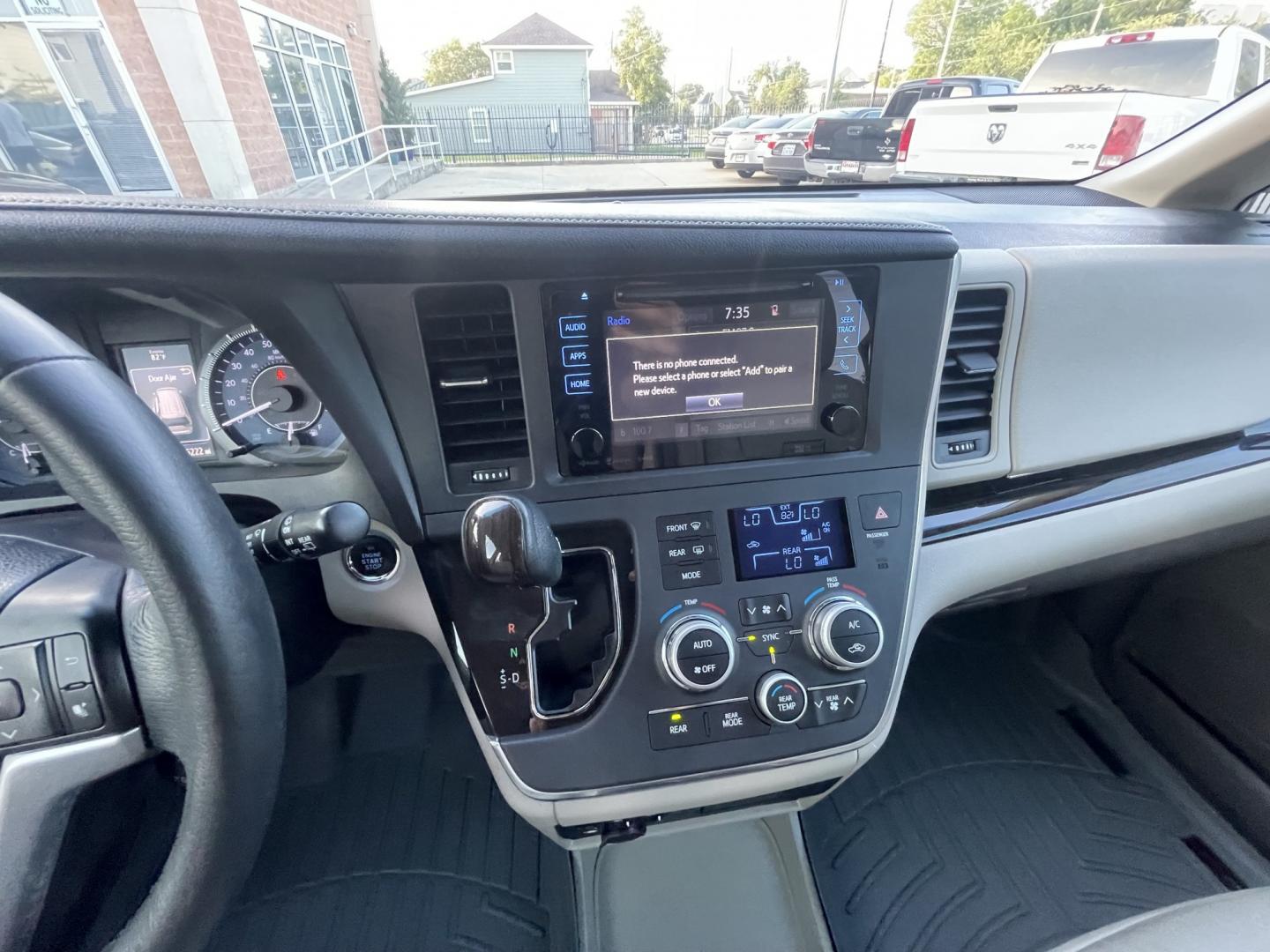 2017 Gray /Silver Toyota Sienna Limited Premium 7-Passenger (5TDYZ3DC8HS) with an 3.5L V6 EFI DOHC 24V engine, 8A transmission, located at 1501 West 15th St., Houston, 77008, (713) 869-2925, 29.797941, -95.411789- Photo#19