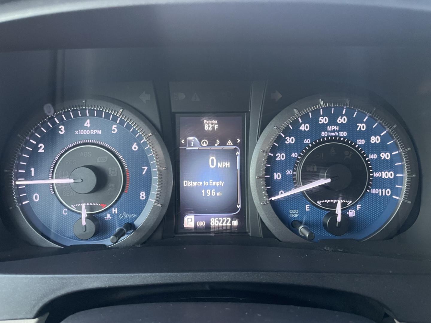 2017 Gray /Silver Toyota Sienna Limited Premium 7-Passenger (5TDYZ3DC8HS) with an 3.5L V6 EFI DOHC 24V engine, 8A transmission, located at 1501 West 15th St., Houston, 77008, (713) 869-2925, 29.797941, -95.411789- Photo#21