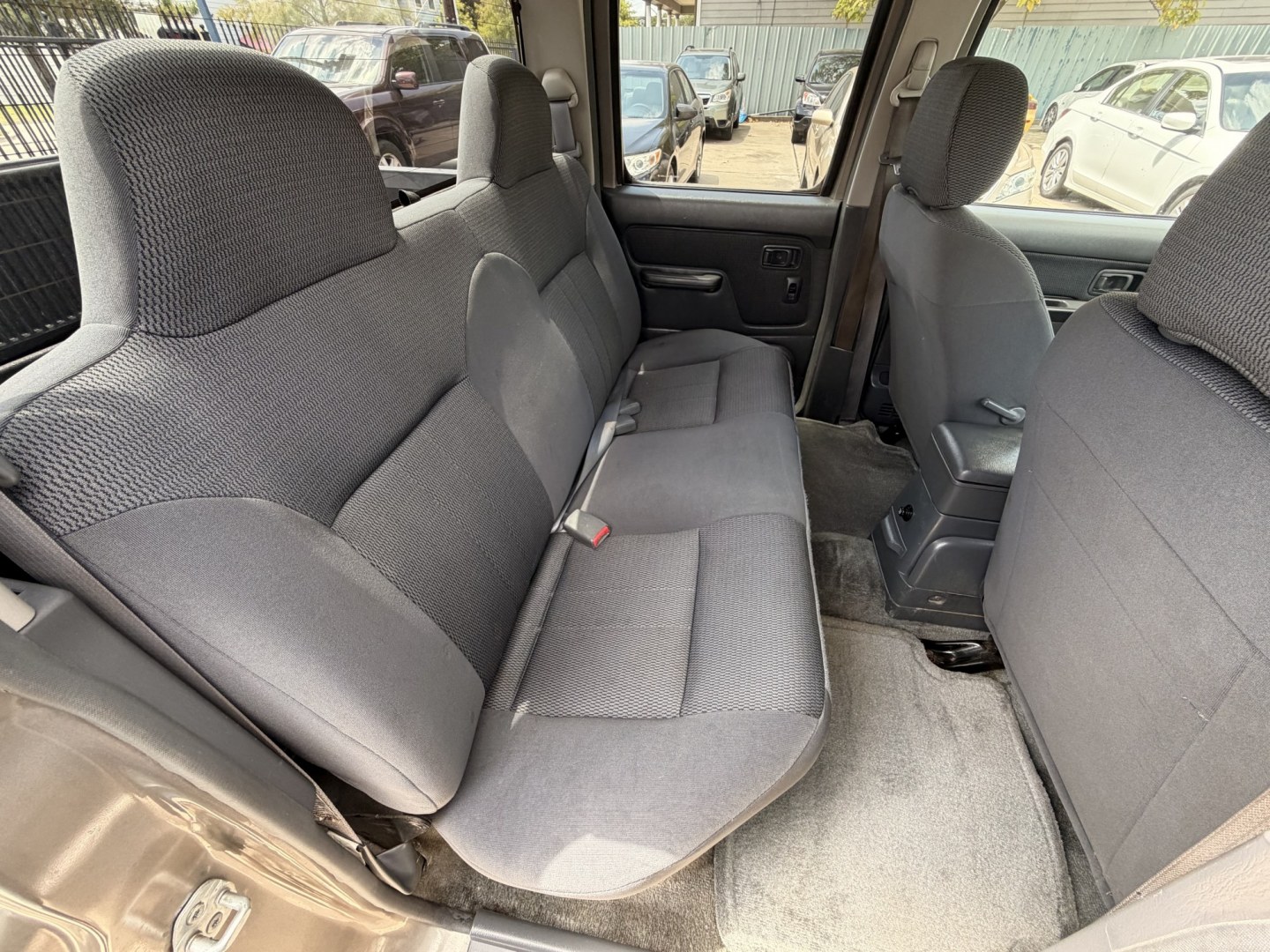 2004 Beige /Gray Nissan Frontier LE-V6 Crew Cab 2WD (1N6ED27T44C) with an 3.3L V6 SOHC 12V engine, 4A OD transmission, located at 1501 West 15th St., Houston, 77008, (713) 869-2925, 29.797941, -95.411789- Photo#7