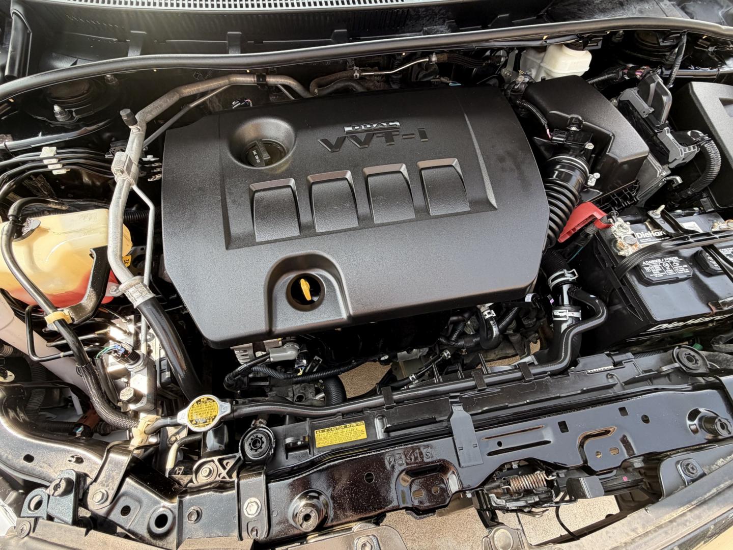 2013 Black /Silver Toyota Corolla S 5-Speed MT (2T1BU4EE2DC) with an 1.8L L4 DOHC 16V engine, 5-Speed Manual transmission, located at 1501 West 15th St., Houston, 77008, (713) 869-2925, 29.797941, -95.411789- Photo#16