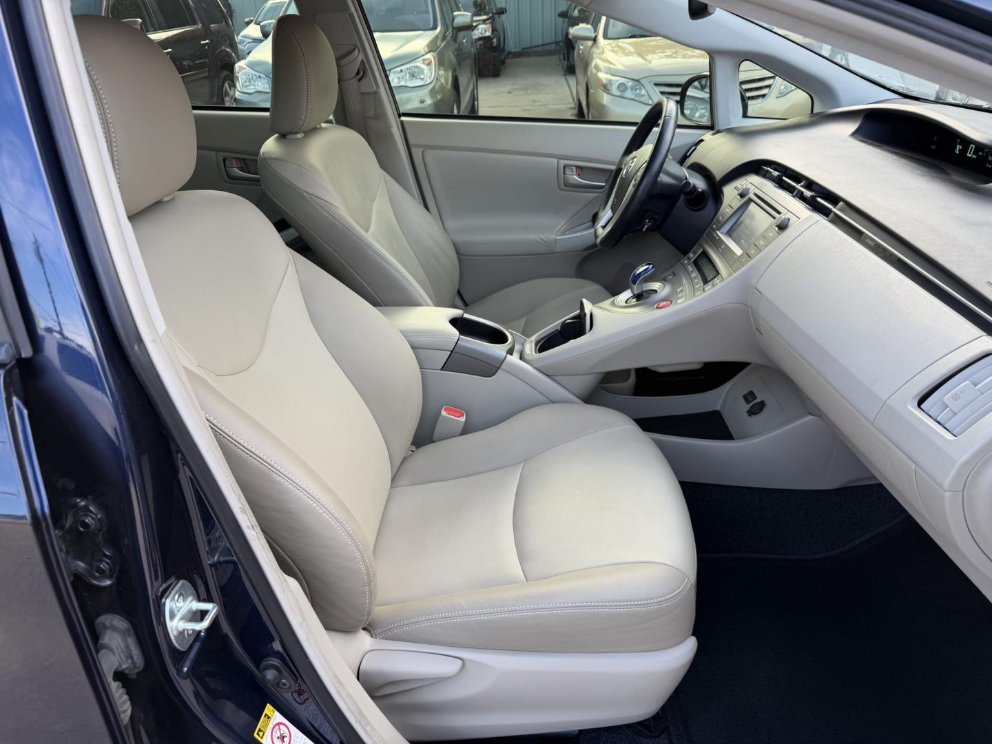 2015 Blue /Silver Toyota Prius Four (JTDKN3DU9F0) with an 1.8L L4 DOHC 16V HYBRID engine, Continuously Variable Transmission transmission, located at 1501 West 15th St., Houston, 77008, (713) 869-2925, 29.797941, -95.411789- Photo#5