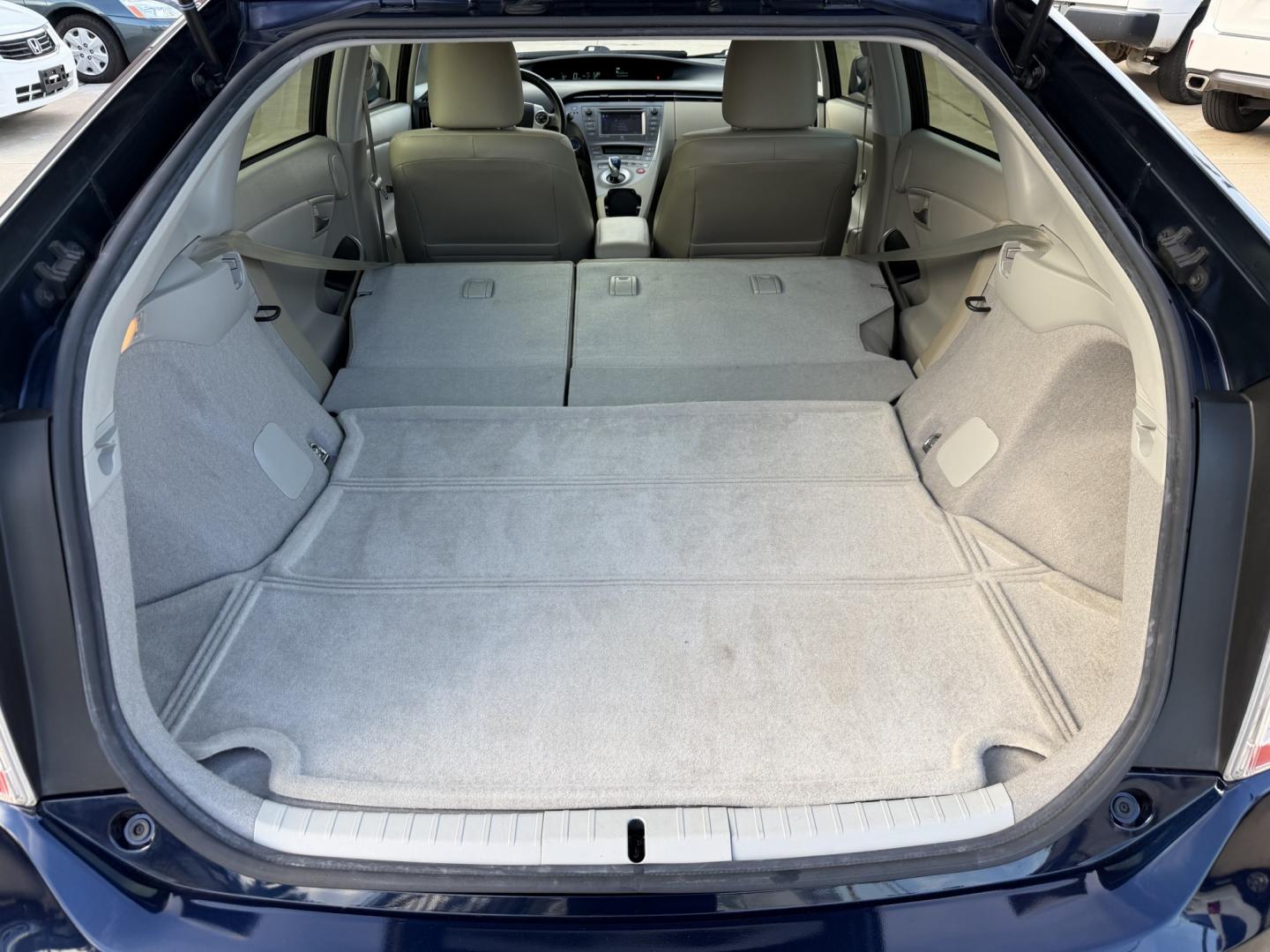 2015 Blue /Silver Toyota Prius Four (JTDKN3DU9F0) with an 1.8L L4 DOHC 16V HYBRID engine, Continuously Variable Transmission transmission, located at 1501 West 15th St., Houston, 77008, (713) 869-2925, 29.797941, -95.411789- Photo#6