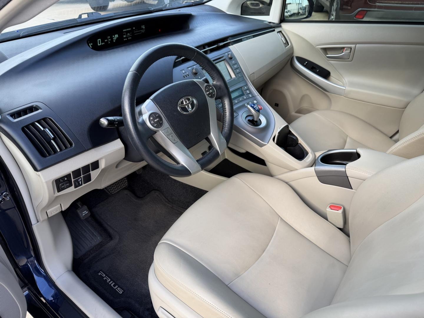 2015 Blue /Silver Toyota Prius Four (JTDKN3DU9F0) with an 1.8L L4 DOHC 16V HYBRID engine, Continuously Variable Transmission transmission, located at 1501 West 15th St., Houston, 77008, (713) 869-2925, 29.797941, -95.411789- Photo#8