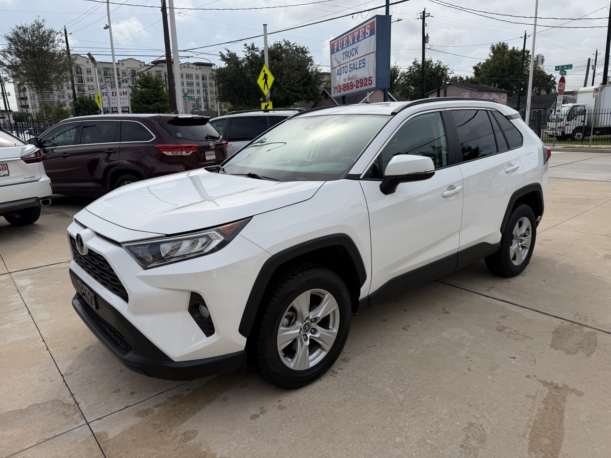 photo of 2021 Toyota RAV4 XLE AWD