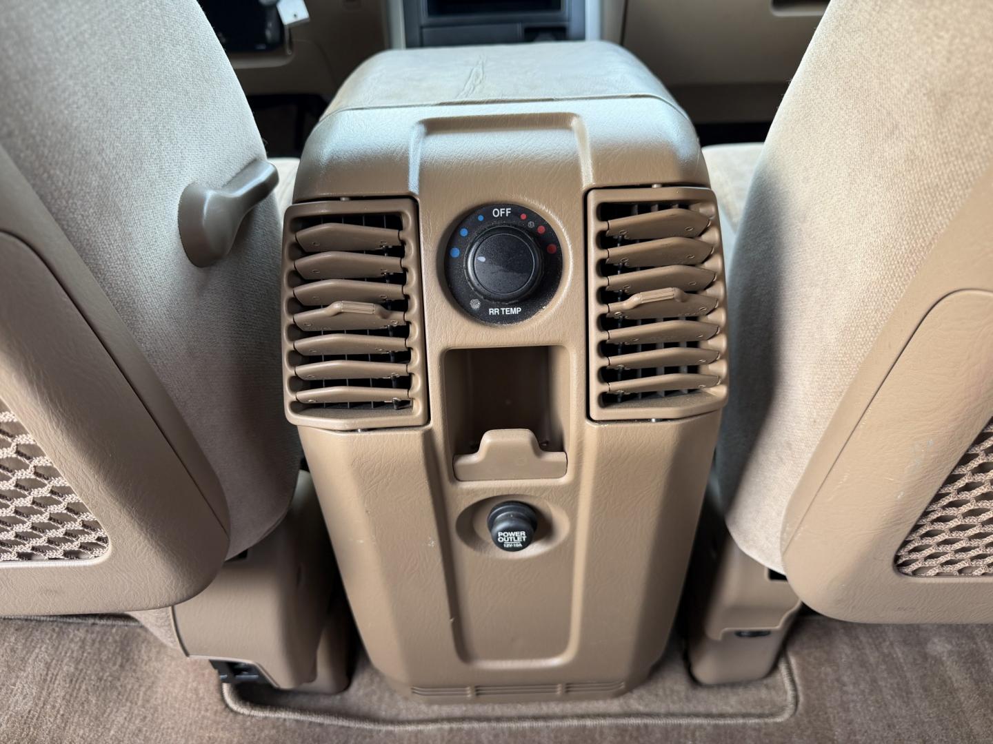2004 Gold /Tan Honda Pilot EX (2HKYF18454H) with an 3.5L V6 SOHC 24V engine, 5A OD transmission, located at 1501 West 15th St., Houston, 77008, (713) 869-2925, 29.797941, -95.411789- Photo#11
