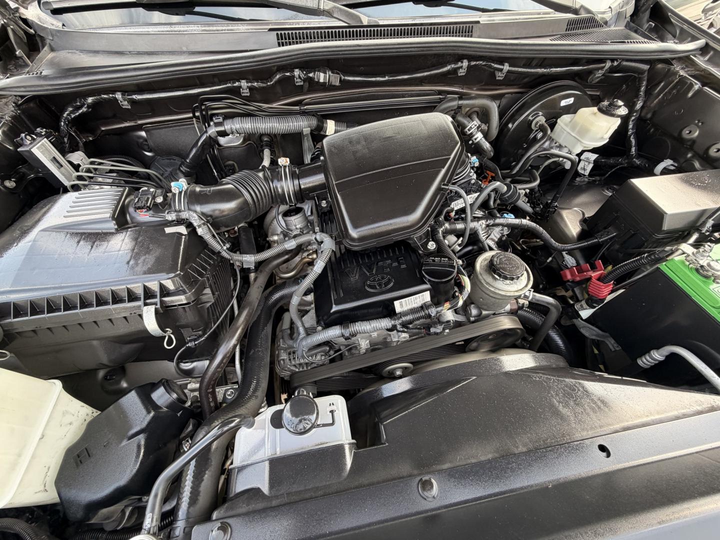 2013 Gray /Silver Toyota Tacoma PreRunner Double Cab Auto 2WD (5TFJX4GN7DX) with an 2.7L L4 DOHC 16V engine, 5-Speed Automatic transmission, located at 1501 West 15th St., Houston, 77008, (713) 869-2925, 29.797941, -95.411789- Photo#17