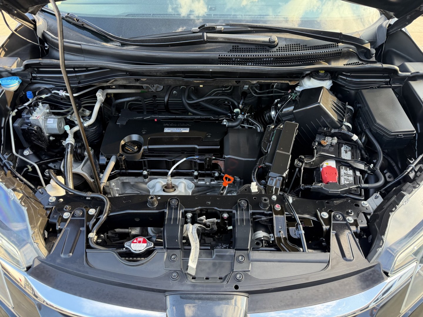 2016 Black /Black Honda CR-V EX 2WD (2HKRM3H5XGH) with an 2.4L L4 DOHC 16V engine, CVT transmission, located at 1501 West 15th St., Houston, 77008, (713) 869-2925, 29.797941, -95.411789- Photo#14